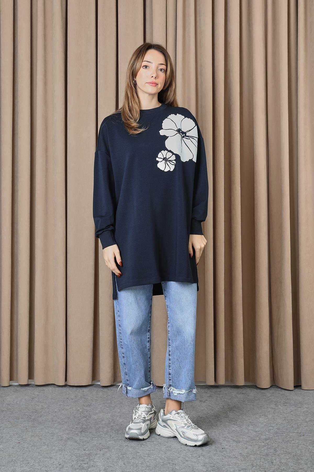10743 Puane 2 İp Kumaş Taş ve Baskılı Detaylı Sweatshirt-LACİVERT