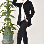 107 Lina Kumaş Keten Görünümlü Beli Büzgü Detaylı Üç Parça Tesettür Takım-SİYAH