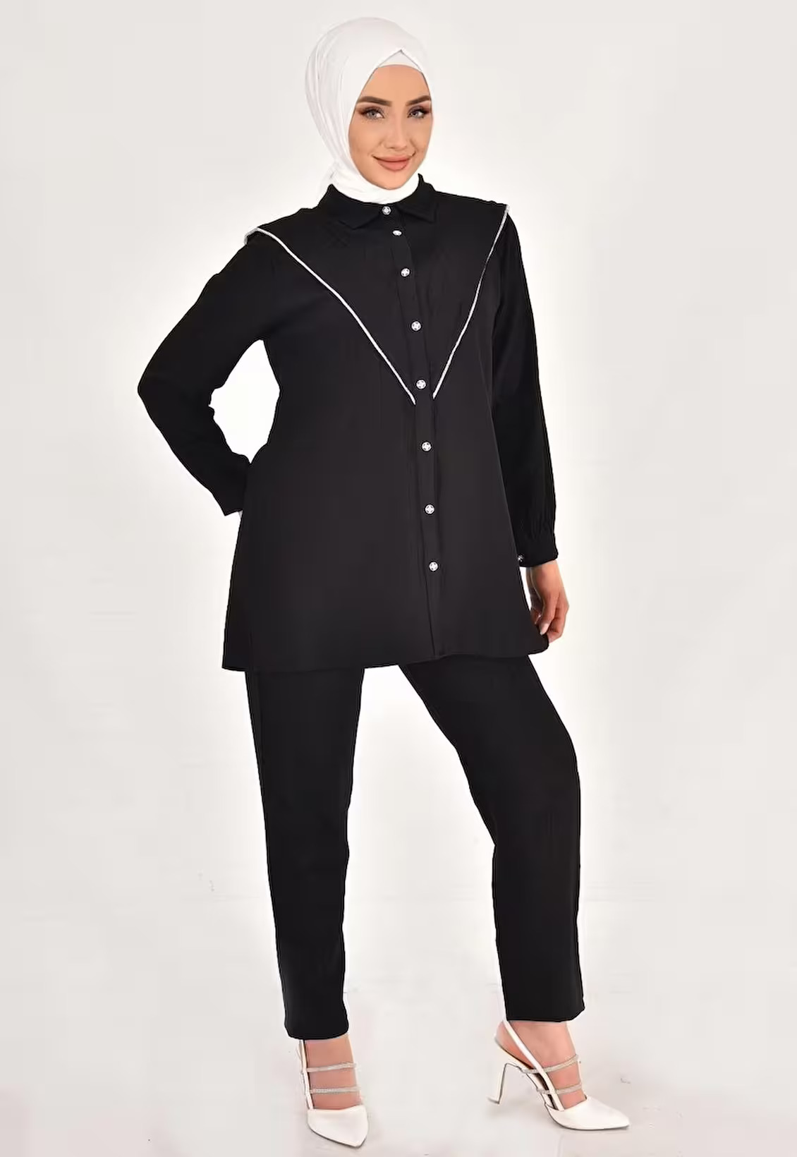 106 LİNA KETEN KUMAŞ TAŞ DETAYLI TESETTÜR 2Lİ TAKIM-SİYAH