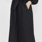 11051 Bondit Kumaş Broş Detaylı Orta Boy Trençkot-SİYAH