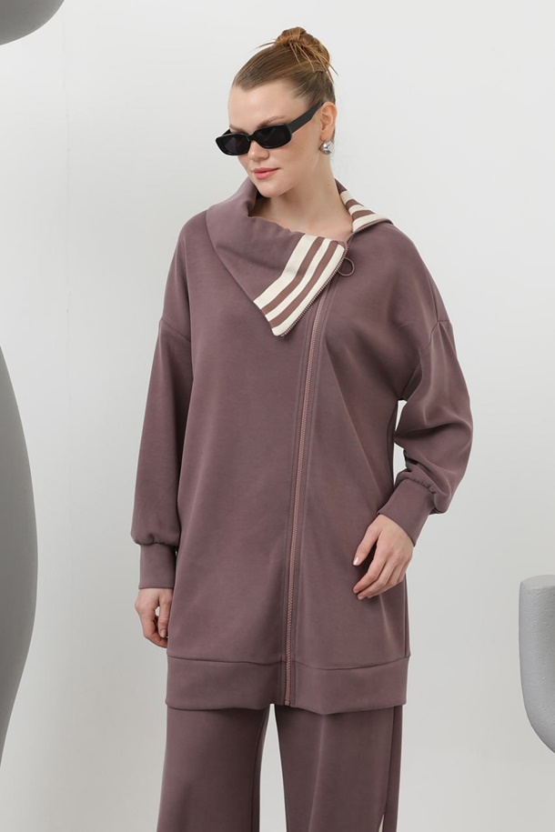 14292  Modal Kumaş Degaje Yaka Çizgi Detaylı Tesettür İkili Takım-Lila