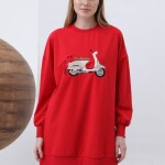 10636  İki İplik Kumaş Scooter Nakış Detaylı Tesettür Sweatshirt-Kırmızı